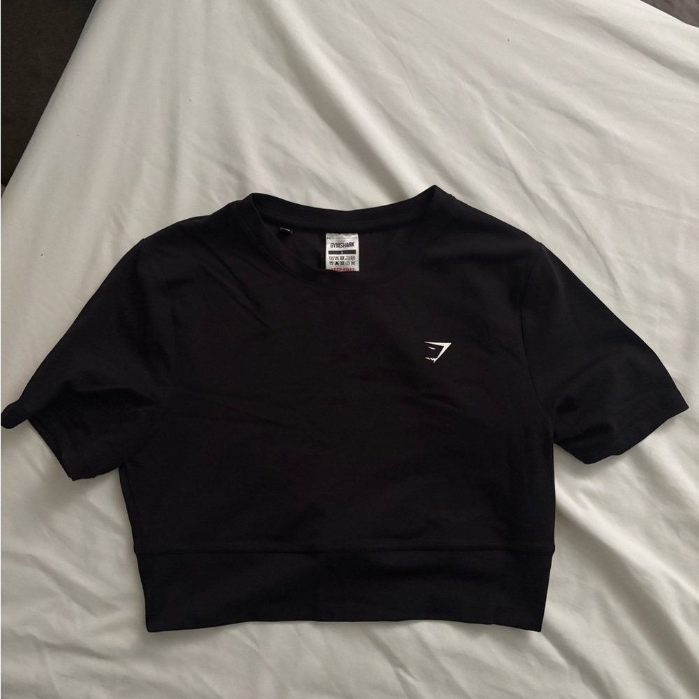Gymshark Black Short Sleeve Crop Top